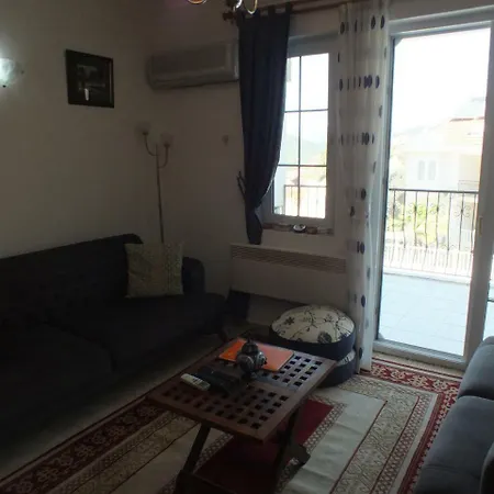 Nicholas Gate B 6 * Oludeniz